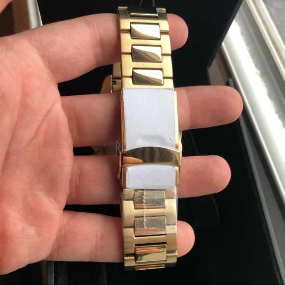 Men’s Gold tone Bulova Chronograph Watch - Picture 3 of 8